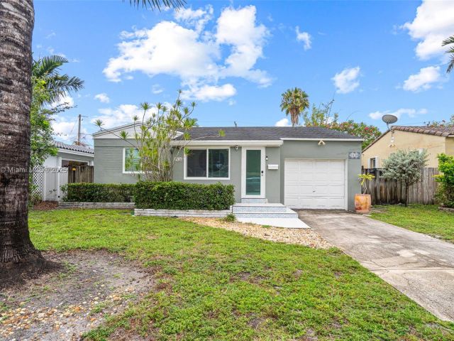 Продажа дома по адресу 1636 Arthur St - фото 6129692