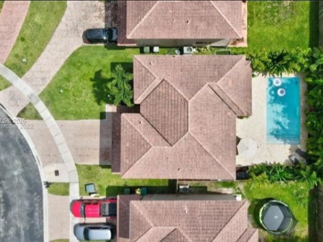 Продажа дома по адресу 2967 NE 42nd Ave - фото 6152428