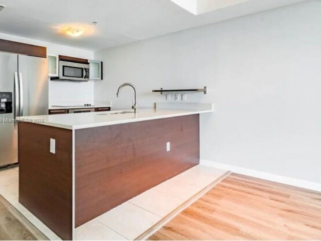 Продажа квартиры #3909 - фото 7447964