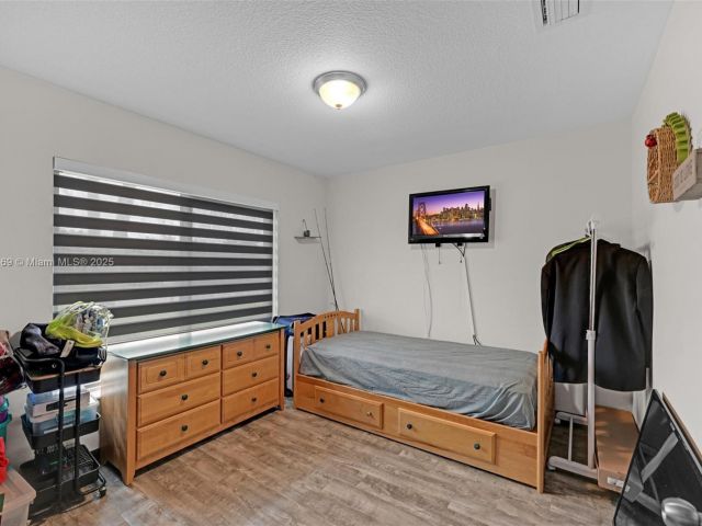 Продажа дома по адресу 30930 SW 190th Ave - фото 6130842