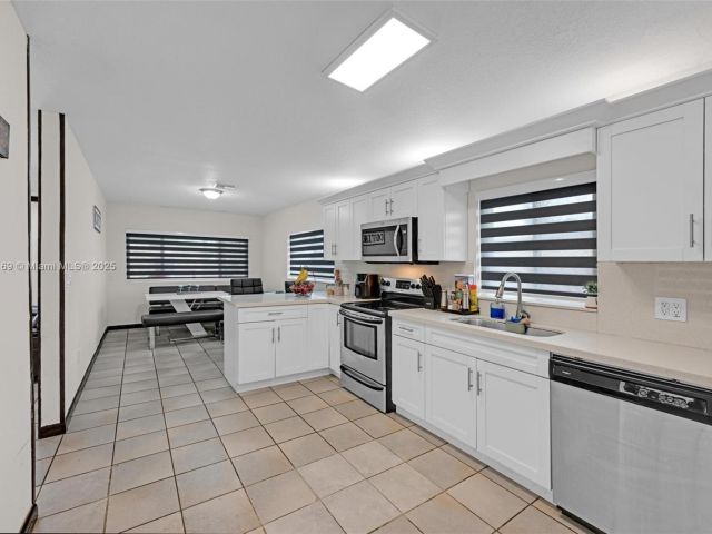 Продажа дома по адресу 30930 SW 190th Ave - фото 6130853