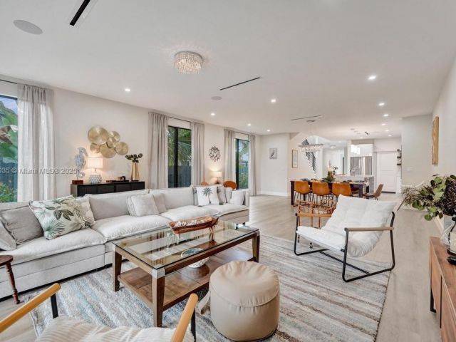 Дом в аренду по адресу  - фото 6144306