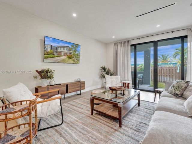 Дом в аренду по адресу  - фото 6144308