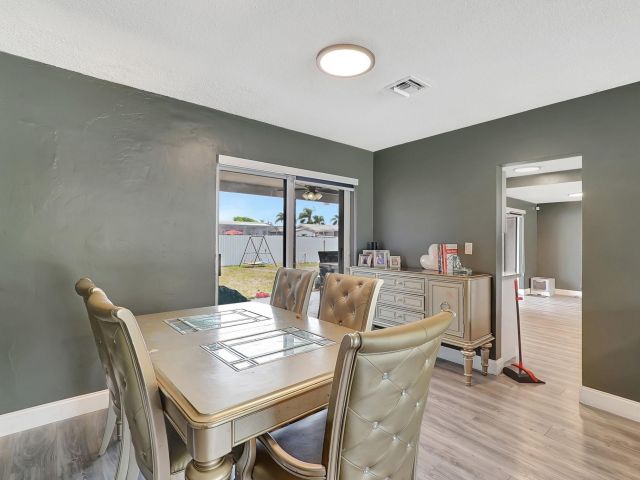 Продажа дома по адресу 4709 Washington St - фото 6153594