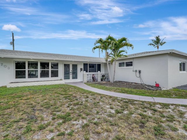 Продажа дома по адресу 4709 Washington St - фото 6153605