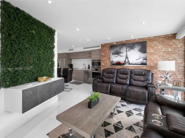 Продажа квартиры #304 - фото 6178696