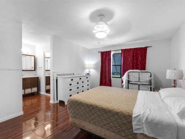 Продажа дома по адресу 16040 SW 287th St - фото 6133653