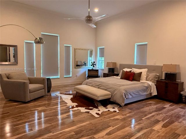 Продажа дома по адресу 8200 SW 92nd St - фото 6133854