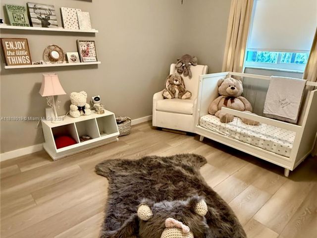 Продажа дома по адресу 8200 SW 92nd St - фото 6133856