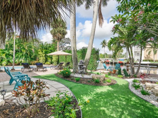 Продажа дома по адресу 2837 NE 17th Ave - фото 6223543