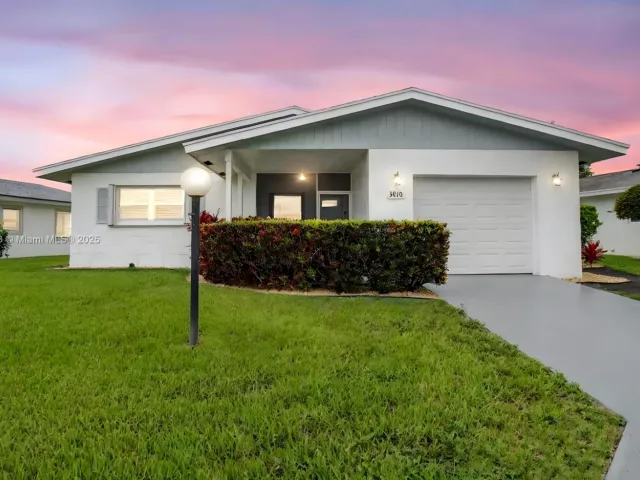 Продажа дома по адресу 3810 Rowena Cir - фото 6134218