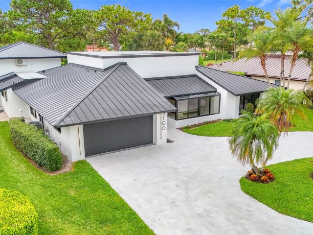 Продажа дома по адресу 5100 Pineview Cir - фото 6159113