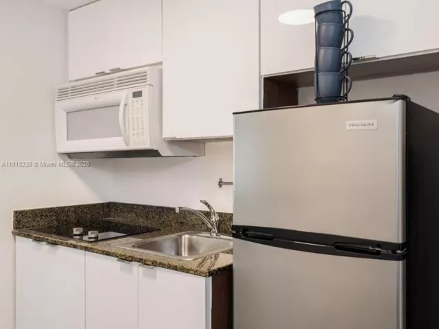 Квартира в аренду номер4010 - фото 6135414