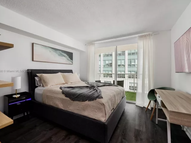 Квартира в аренду номер4010 - фото 6135417