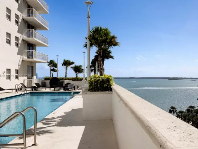 Квартира в аренду номер4010 - фото 6135424