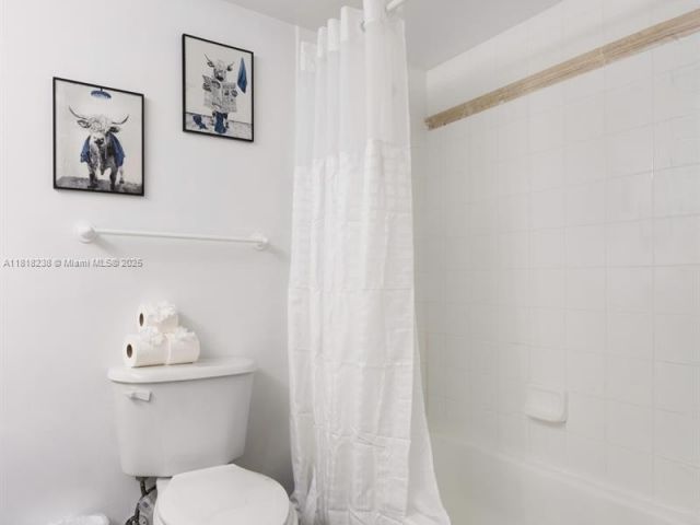 Квартира в аренду номер4010 - фото 6135408