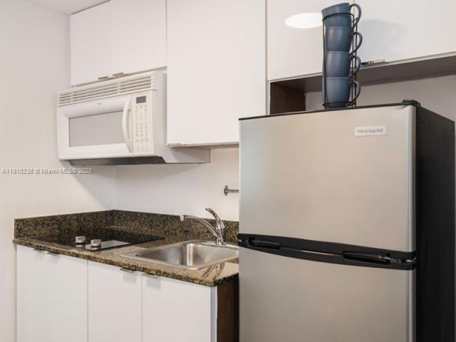 Квартира в аренду номер4010 - фото 6135414