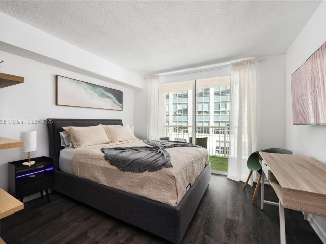 Квартира в аренду номер4010 - фото 6135417