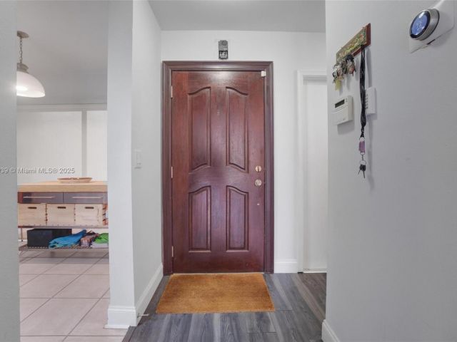 Продажа дома по адресу 3643 Estepona Ave B28-A - фото 6134503