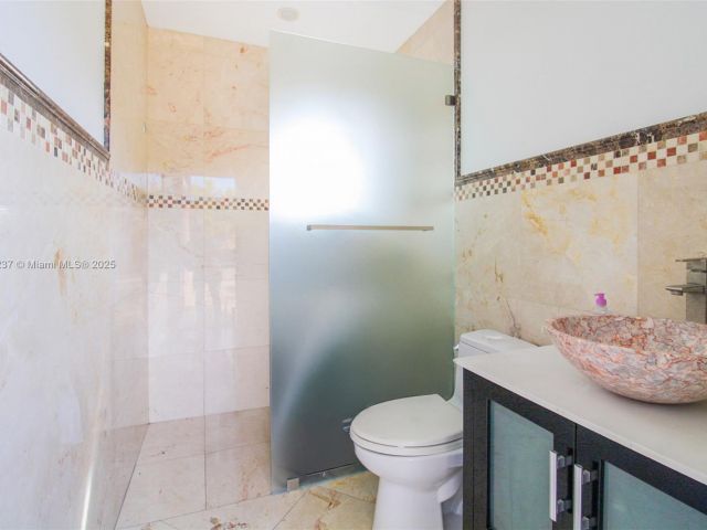 Продажа дома по адресу 3736 SW 107th Ct - фото 6134624