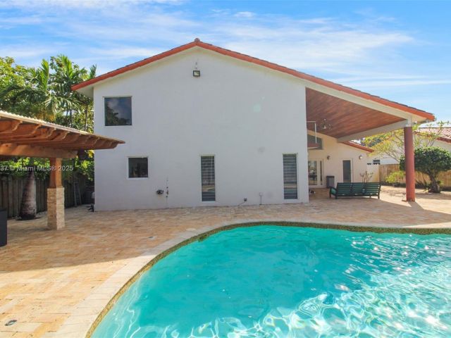 Продажа дома по адресу 3736 SW 107th Ct - фото 6134625