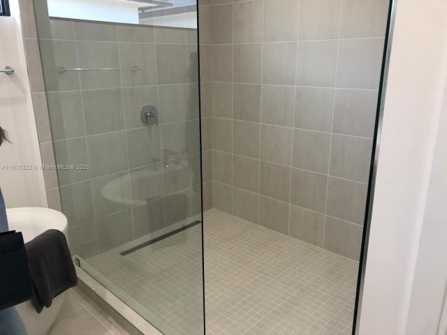 Продажа дома по адресу 8272 NW 44th Ter - фото 6134972