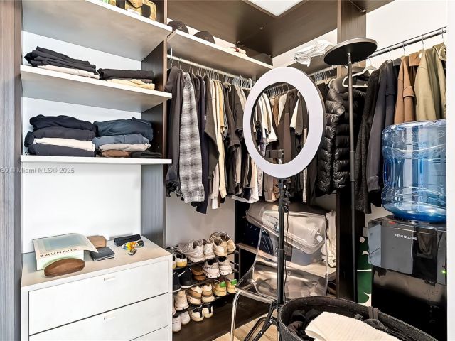 Продажа квартиры #3704 - фото 6153437