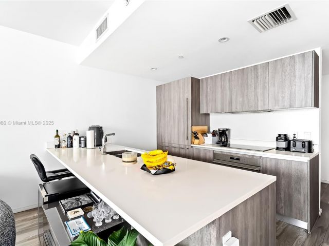 Продажа квартиры #3704 - фото 6153449