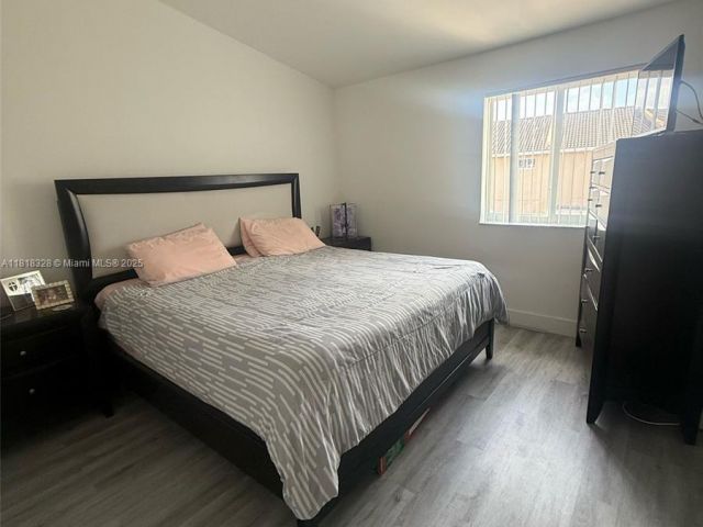 Продажа дома по адресу 14085 SW 179th Ter - фото 6167672