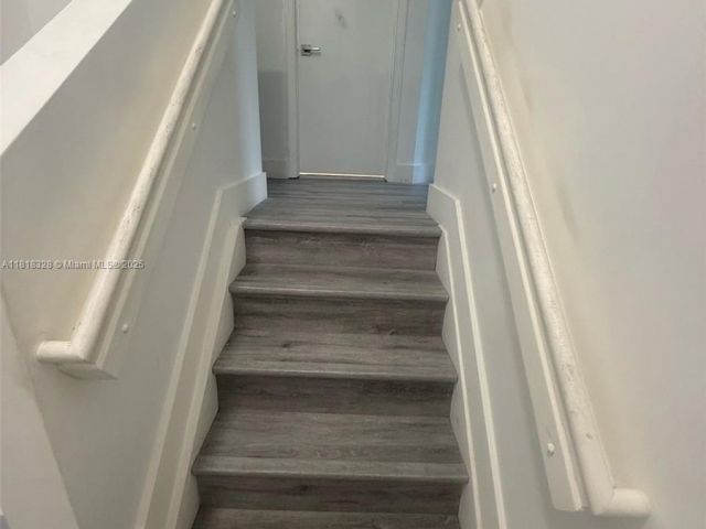 Продажа дома по адресу 14085 SW 179th Ter - фото 6167674