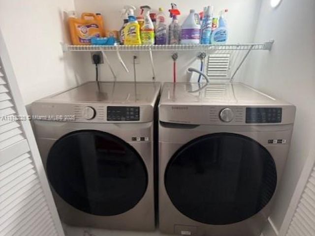 Продажа дома по адресу 14085 SW 179th Ter - фото 6167682