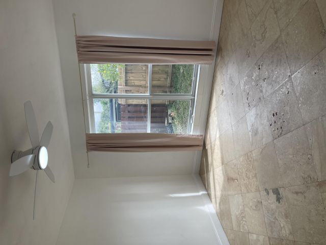 Дом в аренду по адресу 927 W Royal Palm Road - фото 6702483