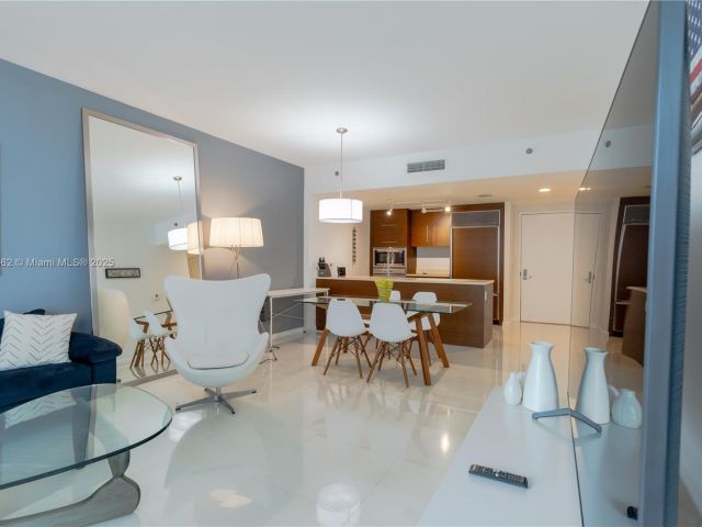 Продажа квартиры #4511 - фото 6135457