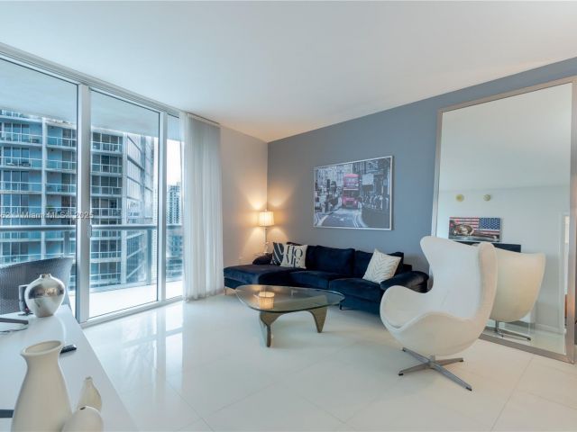 Продажа квартиры #4511 - фото 6135459