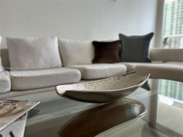 Квартира в аренду номер - фото 6164060