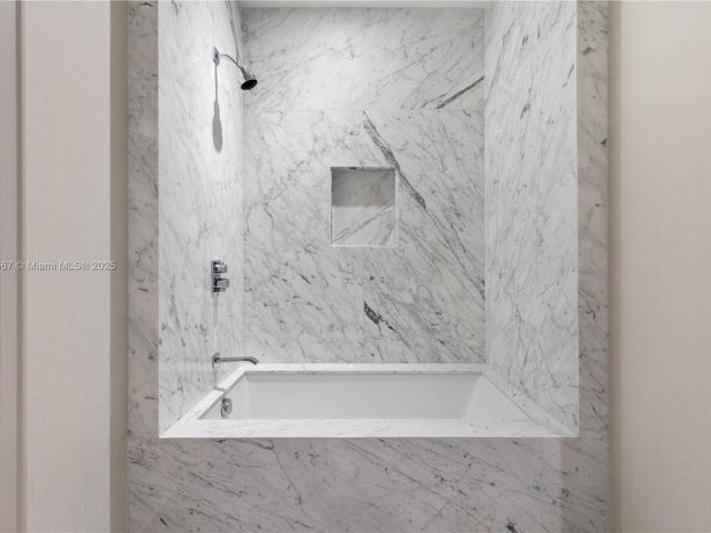 Продажа квартиры #1903 - фото 6138776