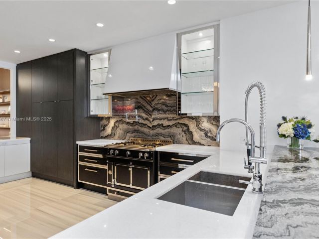 Продажа квартиры #1903 - фото 6138787