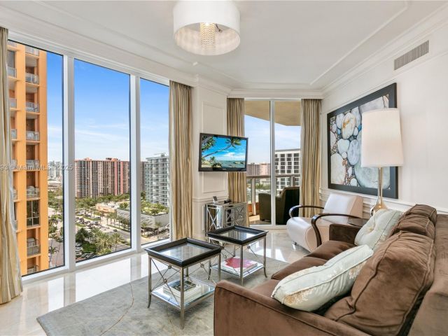 Квартира в аренду номер1706 - фото 6145416