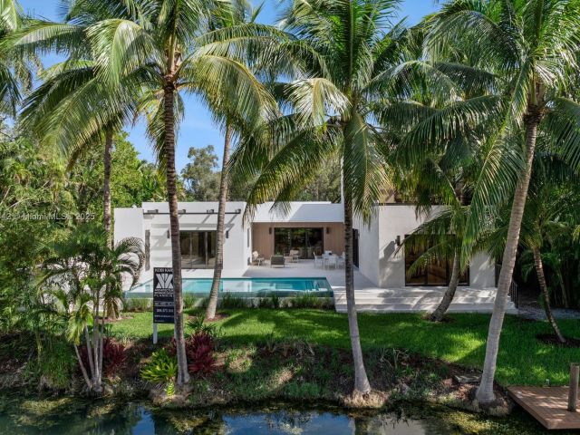 Дом в аренду по адресу 11150 Griffing Blvd - фото 6138195