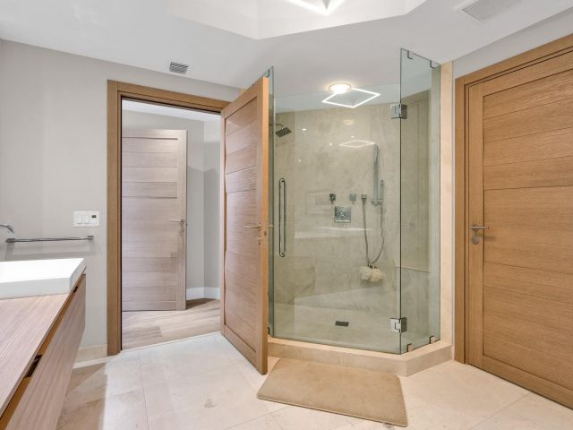 Продажа квартиры #1702 - фото 6140315