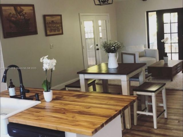 Дом в аренду по адресу 11269 SW 116th Ter 11269 - фото 6162917