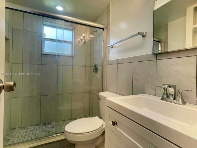 Продажа дома по адресу 4562 Old Military Trl - фото 6139343