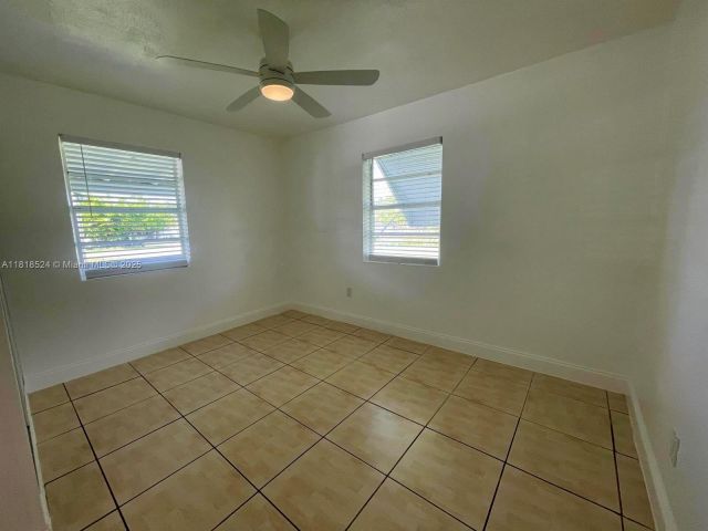 Продажа дома по адресу 4562 Old Military Trl - фото 6139344