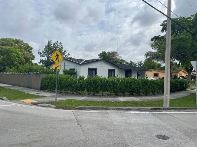 Продажа дома по адресу 16 NW 207th St - фото 6159293