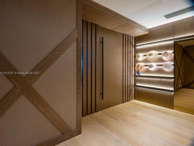 Продажа квартиры # - фото 6141430