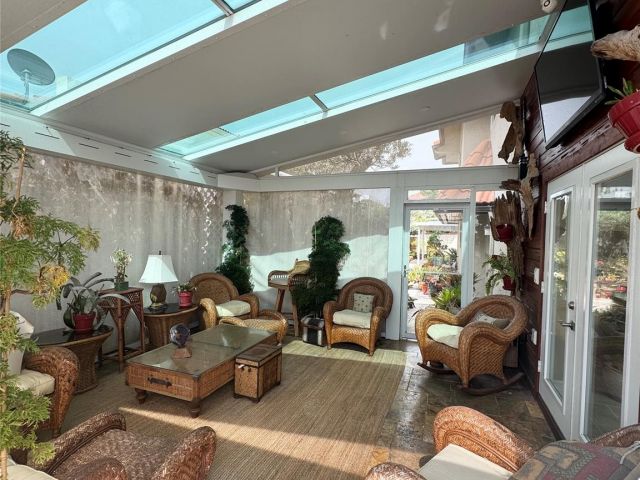 Дом в аренду по адресу 683 Pelican Way - фото 6144053