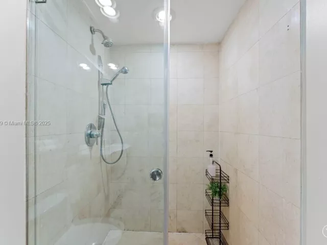 Квартира в аренду номер3005 - фото 6139450