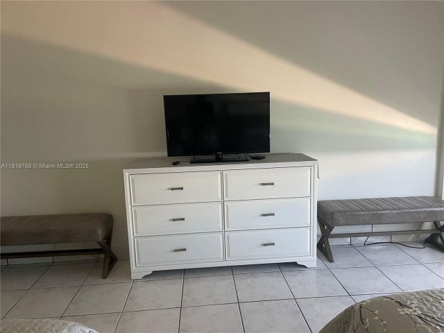 Квартира в аренду номер1210 - фото 6142861