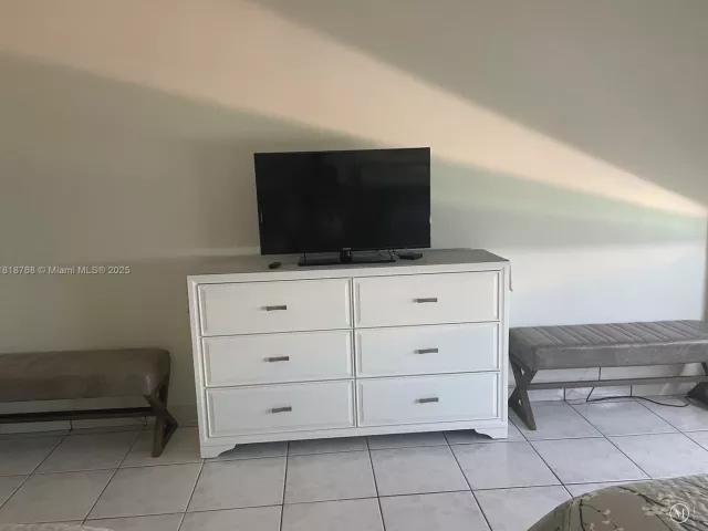 Квартира в аренду номер1210 - фото 6142861