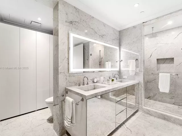 Продажа квартиры #3101 - фото 6144944